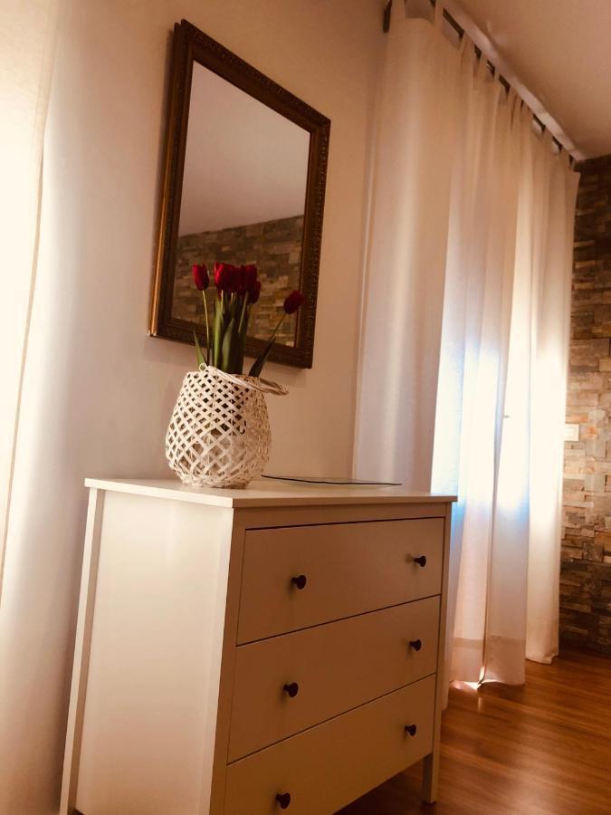 La Victoria 1 El Paseo Apartment Арчидона Екстериор снимка